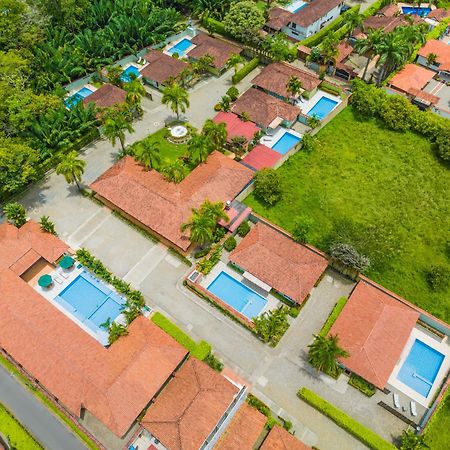 Hotel Paloverde Villas Campestres Apiay Dış mekan fotoğraf