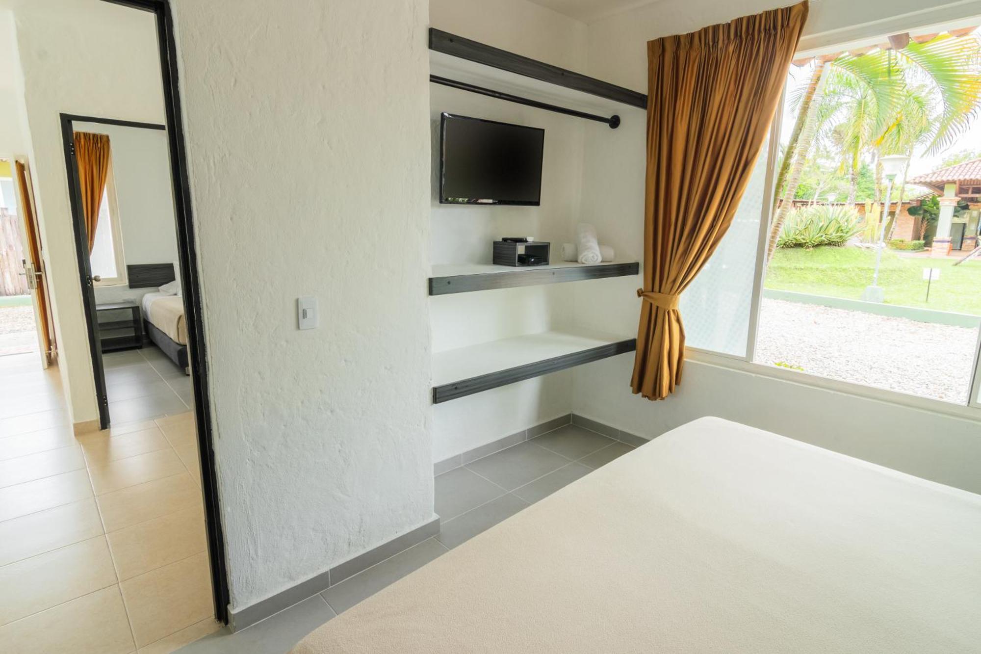 Hotel Paloverde Villas Campestres Apiay Dış mekan fotoğraf